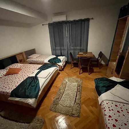 Madigan'S Hotel Kosovo Polje Dış mekan fotoğraf